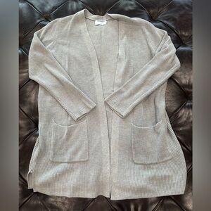 Ladies Old Navy light grey cardigan